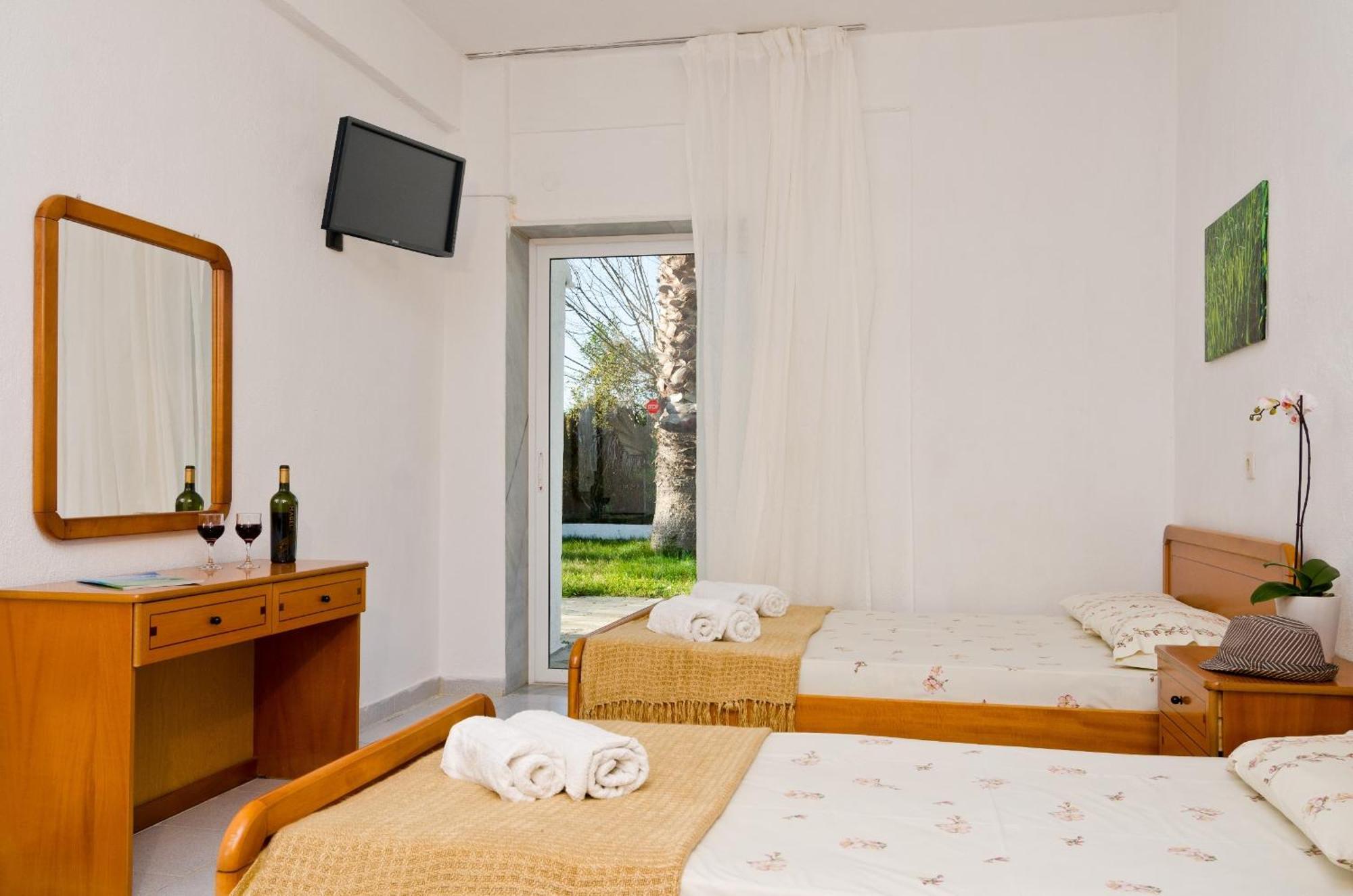 Villa Bianca Studios Posidi Pokoj fotografie